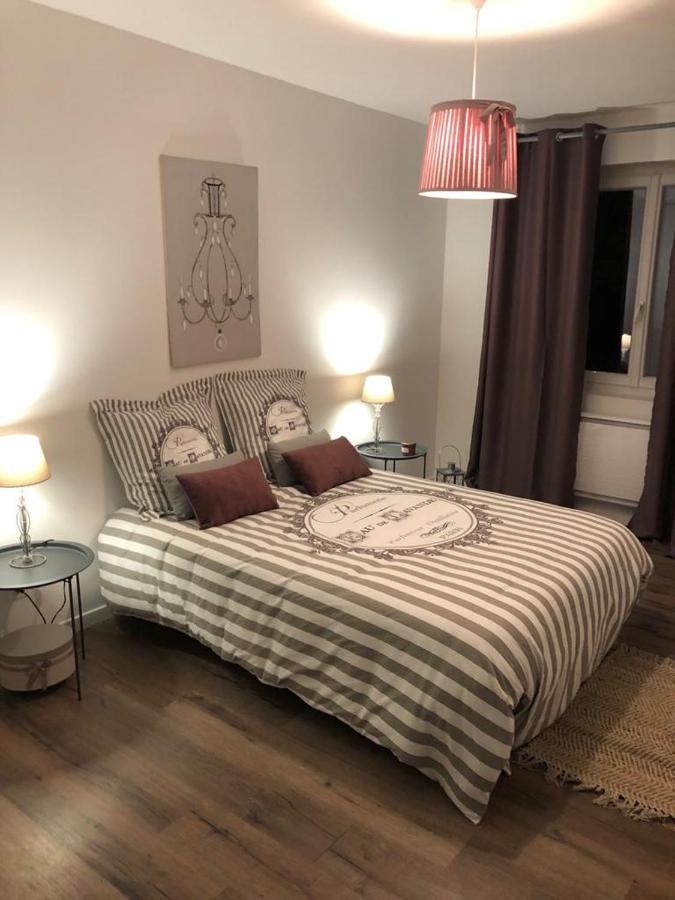 Logement A Brive Proche Centre-Ville Et Campagne - Climatisation, Wifi, Coin Exterieur Et Parking Prives エクステリア 写真